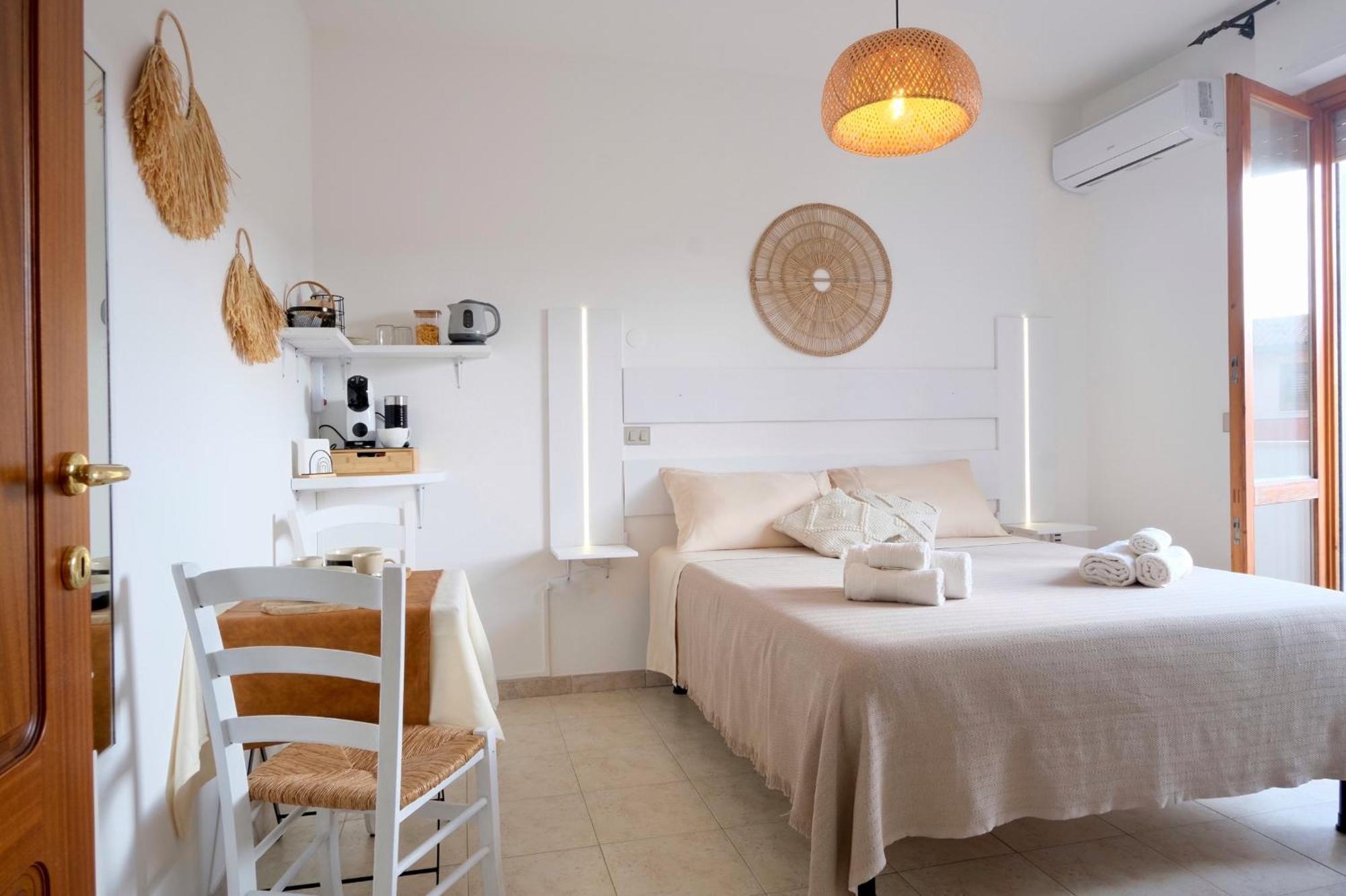 Bed and Breakfast Darrere Del Port Alghero Exterior foto